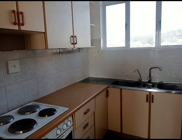 3 BEDROOM FLAT TO LET IN WINDERMERE